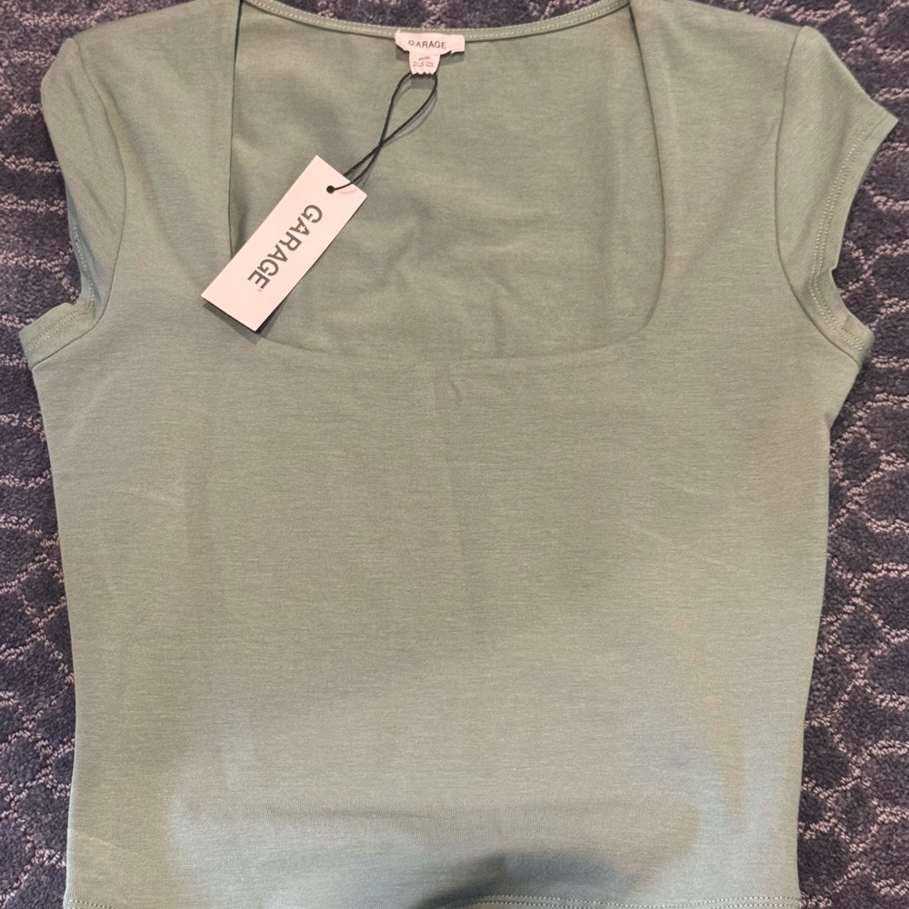 Garage short sleeve top